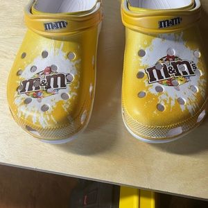 M&M crocs
